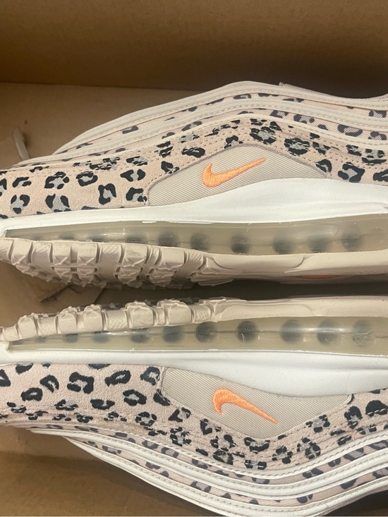 Nike Shoes - Nike Women’s Leopard Print Sneakers with Peach Swoosh